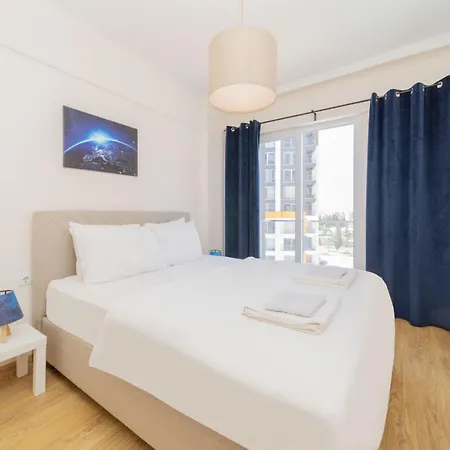 Exquisite Flat With Shared Pool In Kepez *